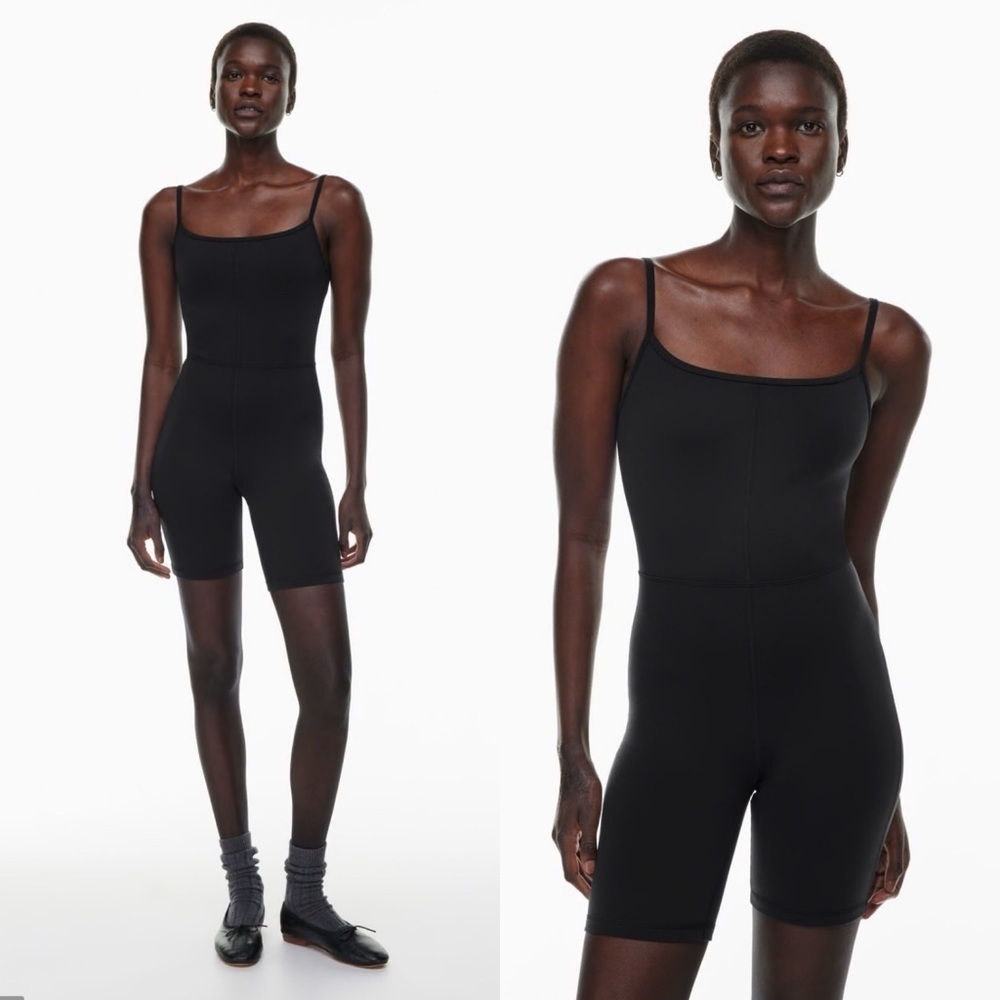 NWT Aritzia Wilfred Free Freestyle 7" Romper - Divinity Athleisure Size Small